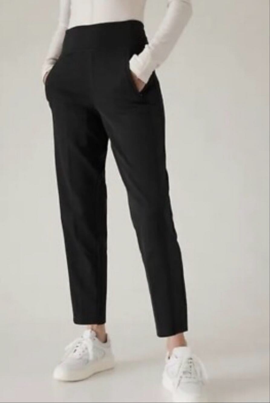 Athleta Endless Satin Side Stripe Pant Size 8 in Black 782695 *EUC